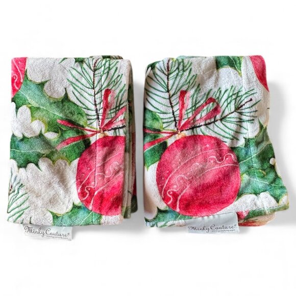 Minky Couture Plush Ornament Christmas Themed Holiday Print Pillowcase Set - Picture 1 of 10